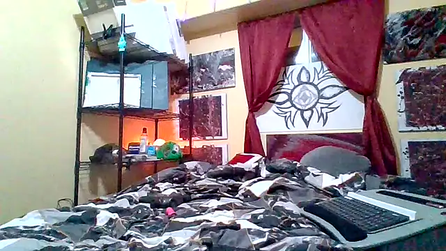 Mic Oxinner online show from November 21, 2025, 5:50 am