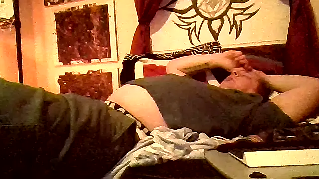 Mic Oxinner online show from November 17, 2025, 7:56 am