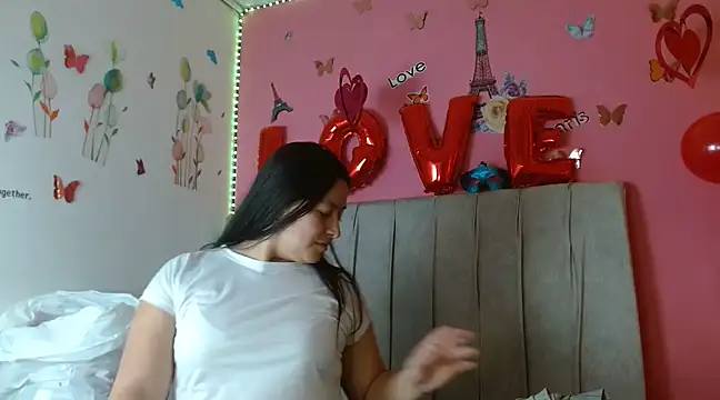 Snapshot of monickhot303av chatting on February 19, 2025, 8:52 pm monickhot303av online show from February 19, 2025, 8:52 pm