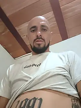 Snapshot of fire_menxxx001 chatting on May 9, 2026, 2:31 pm fire menxxx001 online show from May 9, 2026, 2:31 pm