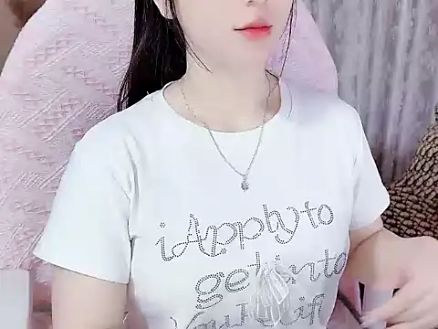 Snapshot of _Lygn__ chatting on September 18, 2025, 12:19 pm Lygn online show from September 18, 2025, 12:19 pm