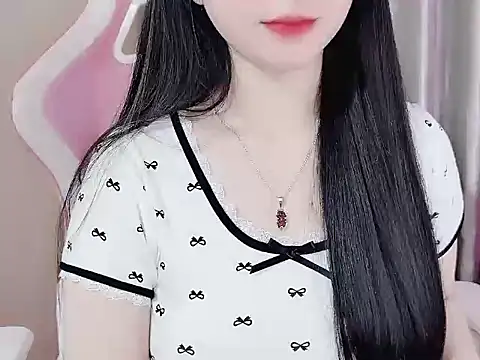 Snapshot of _Lygn__ chatting on February 20, 2025, 8:03 pm Lygn online show from February 20, 2025, 8:03 pm