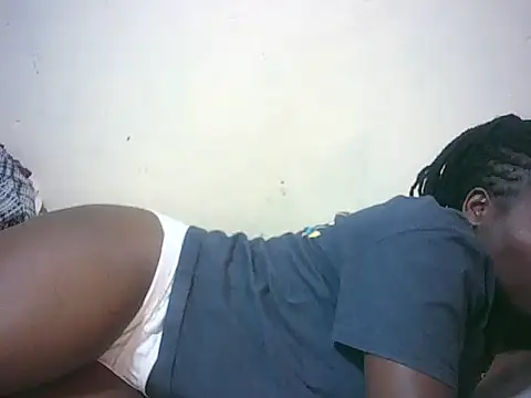 ebony valleria online show from November 5, 2025, 4:59 am