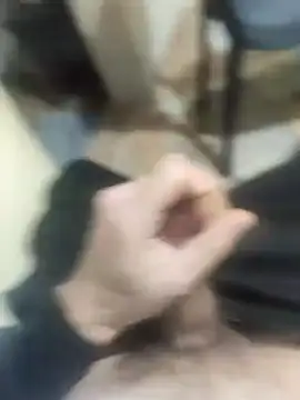 ssikerek23 online show from November 19, 2025, 2:33 am