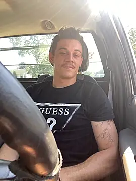 pablo200105 online show from September 12, 2025, 4:40 pm