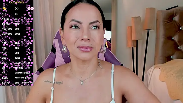 Snapshot of veronika_naughty chatting on September 30, 2025, 2:12 pm veronika naughty online show from September 30, 2025, 2:12 pm