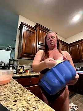 Snapshot of Lollipoplover52 chatting on December 17, 2025, 5:07 pm Lollipoplover52 online show from December 17, 2025, 5:07 pm