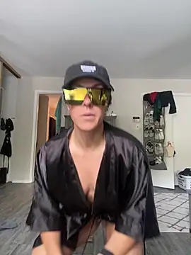 mrs  unknown online show from October 12, 2025, 4:30 pm