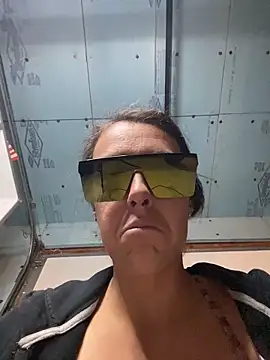 mrs  unknown online show from November 22, 2025, 11:03 pm