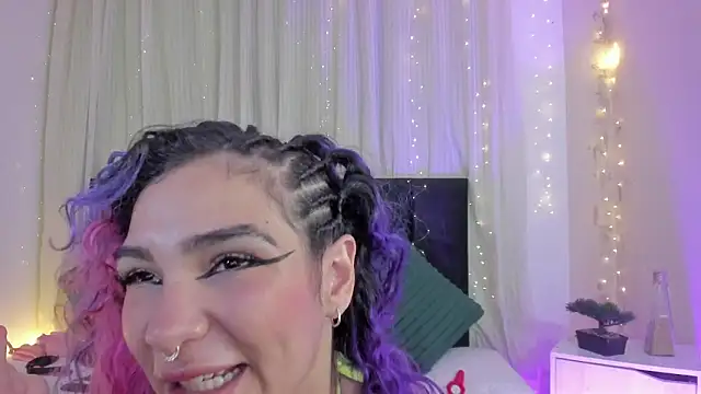 Snapshot of party-naugthysex chatting on May 22, 2026, 8:56 am party-naugthysex online show from May 22, 2026, 8:56 am