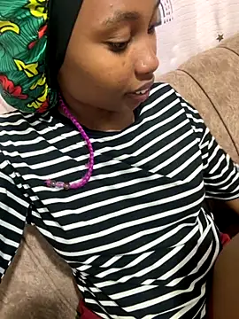 NASTY BOBO online show from October 17, 2025, 9:38 pm