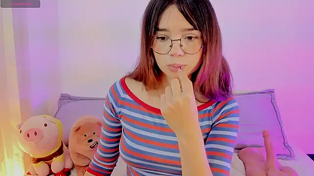 Snapshot of Lovely_celestte chatting on June 2, 2026, 1:16 am Lovely celestte online show from June 2, 2026, 1:16 am