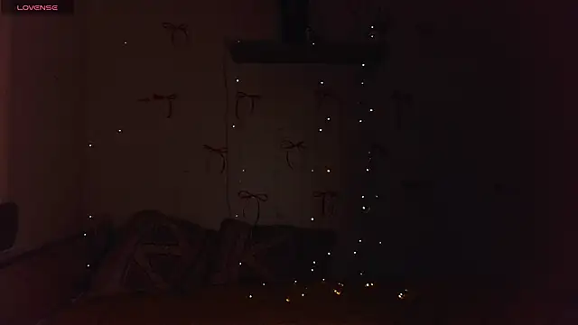 Snapshot of VoluptuousDreams chatting on February 11, 2025, 6:11 pm VoluptuousDreams online show from February 11, 2025, 6:11 pm