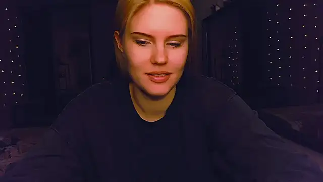 Snapshot of VoluptuousDreams chatting on December 1, 2024, 4:34 pm VoluptuousDreams online show from December 1, 2024, 4:34 pm