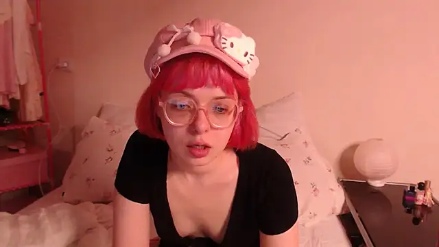 Snapshot of KatieMelone chatting on July 15, 2026, 8:38 pm KatieMelone online show from July 15, 2026, 8:38 pm