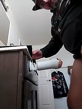 ILive2plezz online show from January 26, 2025, 6:58 pm