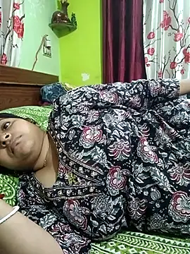 Snapshot of Payel-sharma chatting on March 5, 2025, 12:44 pm Payel-sharma online show from March 5, 2025, 12:44 pm