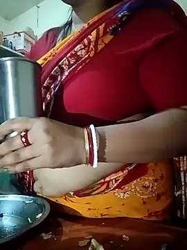 Snapshot of Payel-sharma chatting on February 10, 2025, 8:20 am Payel-sharma online show from February 10, 2025, 8:20 am