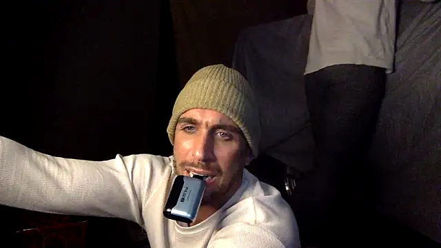 Snapshot of TheOnlyTwinTowers chatting on February 8, 2025, 8:20 am TheOnlyTwinTowers online show from February 8, 2025, 8:20 am