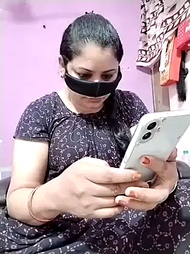 Snapshot of Ruksar-Pathan chatting on December 22, 2025, 7:41 am Ruksar-Pathan online show from December 22, 2025, 7:41 am