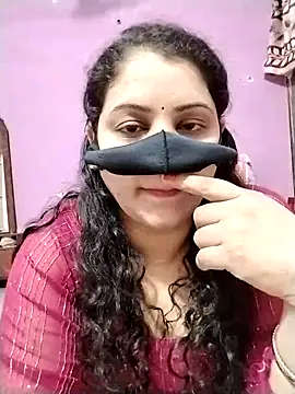 Snapshot of Ruksar-Pathan chatting on December 19, 2025, 1:35 pm Ruksar-Pathan online show from December 19, 2025, 1:35 pm