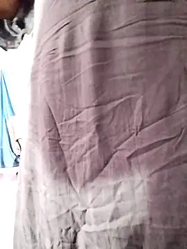 Snapshot of Ruksar-Pathan chatting on December 15, 2025, 1:06 pm Ruksar-Pathan online show from December 15, 2025, 1:06 pm