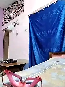 Snapshot of Ruksar-Pathan chatting on January 11, 2026, 6:04 pm Ruksar-Pathan online show from January 11, 2026, 6:04 pm