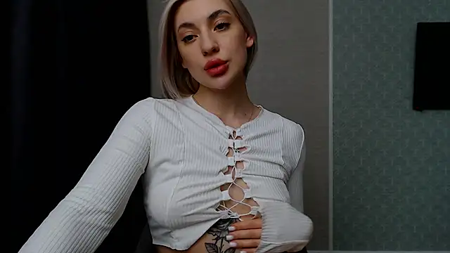 Snapshot of hot-sasha9 chatting on March 17, 2025, 3:07 pm hot-sasha9 online show from March 17, 2025, 3:07 pm