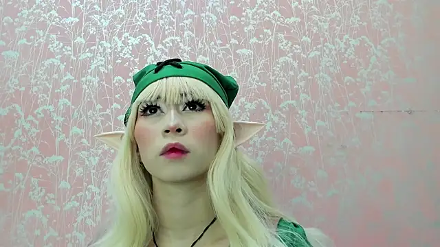 NEZUKO MITSURI online show from January 17, 2026, 1:58 pm