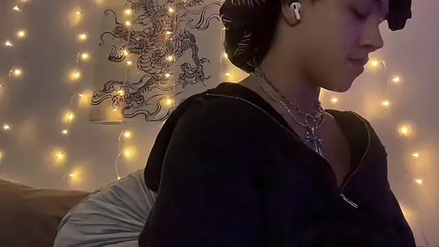 Snapshot of tsjaden777 chatting on February 22, 2026, 8:17 am tsjaden777 online show from February 22, 2026, 8:17 am