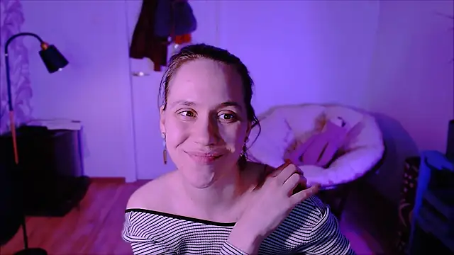 Malinax online show from February 18, 2026, 4:14 pm