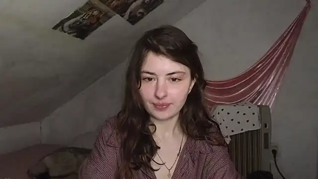 MAMA69LAMA online show from March 9, 2026, 7:39 pm