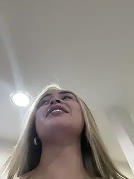 emma oxford online show from February 28, 2026, 2:44 am