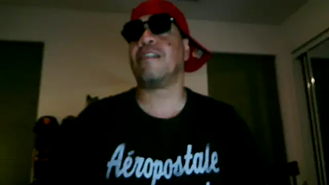 Snapshot of pimpdaddy4ever chatting on March 1, 2025, 1:53 am pimpdaddy4ever online show from March 1, 2025, 1:53 am
