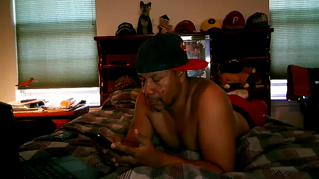 pimpdaddy4ever online show from November 16, 2025, 6:01 pm