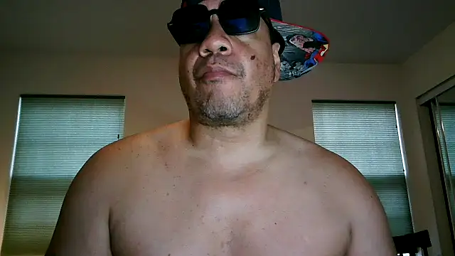 Snapshot of pimpdaddy4ever chatting on March 1, 2025, 9:37 pm pimpdaddy4ever online show from March 1, 2025, 9:37 pm
