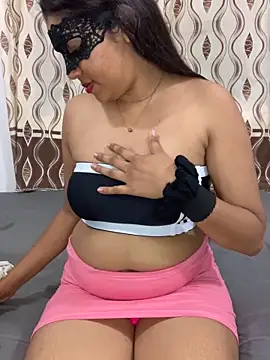 little shadow online show from September 16, 2025, 5:25 pm