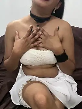 little shadow online show from March 9, 2025, 9:14 pm