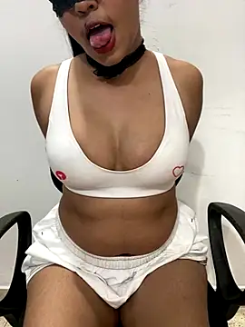 little shadow online show from December 1, 2024, 4:34 pm