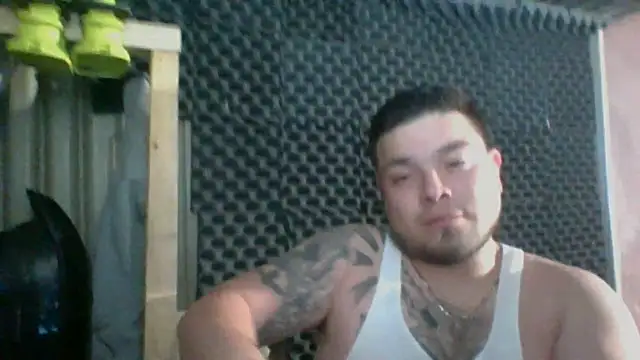 Snapshot of DirtyRcride chatting on February 27, 2025, 7:41 am DirtyRcride online show from February 27, 2025, 7:41 am