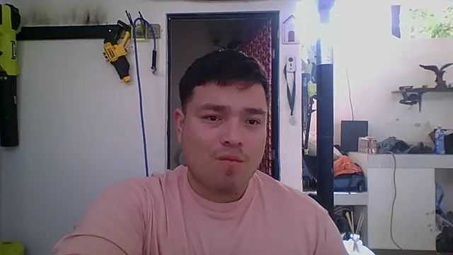Snapshot of DirtyRcride chatting on December 30, 2024, 6:16 pm DirtyRcride online show from December 30, 2024, 6:16 pm
