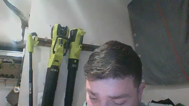Snapshot of DirtyRcride chatting on January 18, 2025, 9:24 am DirtyRcride online show from January 18, 2025, 9:24 am
