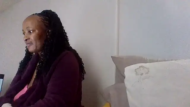 BabeAssXX online show from May 25, 2026, 6:34 am