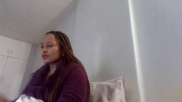 BabeAssXX online show from May 22, 2026, 1:20 pm