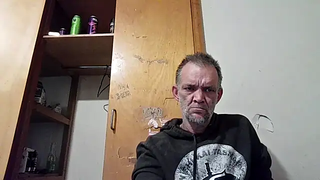 Snapshot of TooFknHorny7676@xh chatting on May 9, 2026, 10:57 pm TooFknHorny7676xh online show from May 9, 2026, 10:57 pm