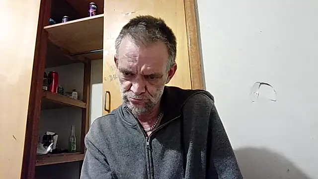 Snapshot of TooFknHorny7676@xh chatting on May 11, 2026, 7:32 am TooFknHorny7676xh online show from May 11, 2026, 7:32 am