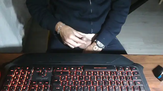 Adri gard online show from November 1, 2025, 9:19 pm