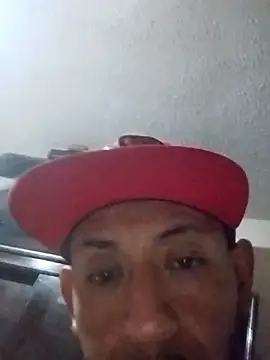 pineda1689 online show from October 18, 2025, 5:31 am