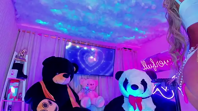 Snapshot of powergirl_20 chatting on January 11, 2026, 11:50 am powergirl 20 online show from January 11, 2026, 11:50 am