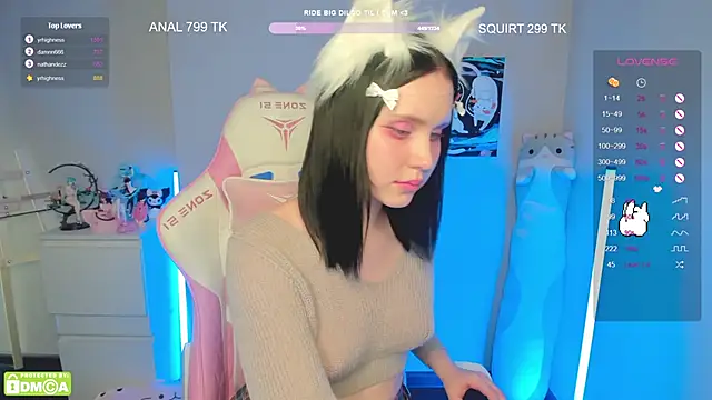 Gylaxie online show from February 15, 2025, 1:27 pm